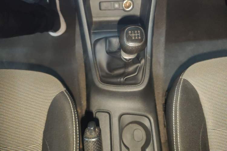 Used Wuling Hongguang 2021 1.5L Revised S Base Version Hydraulic Power Steering LAR
