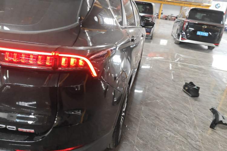 Used JETOUR X70 PLUS 2023 1.5T DCT Brave PLUS 5-Seater
