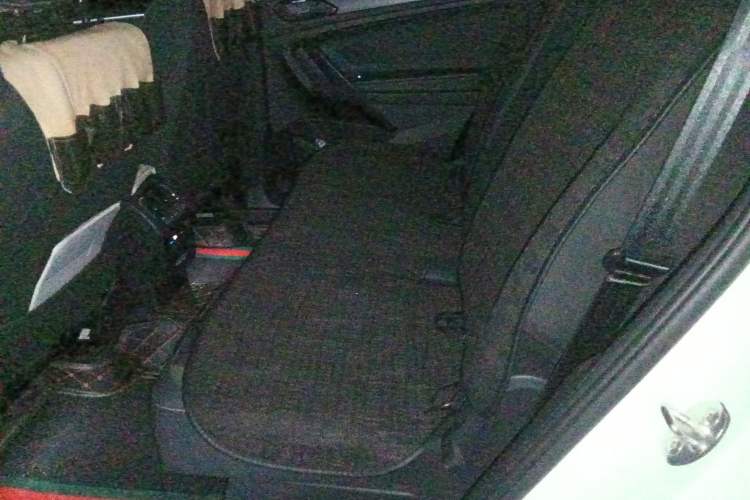 Used Volkswagen Tiguan L 2021 380TSI Automatic All-Wheel Drive R-Line Comfort Plus 7-Seater
