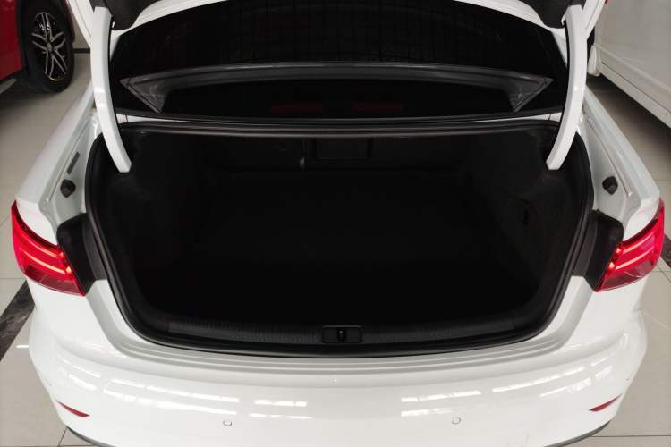 Used Audi A3 2017 Limousine 35 TFSI Fashion Model