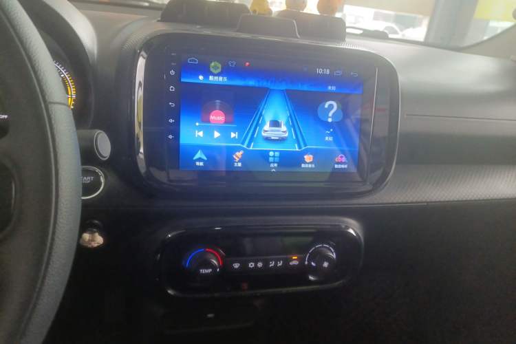 Used Roewe Clever 2021 302 km New Four-Seater Super-Efficient Version
