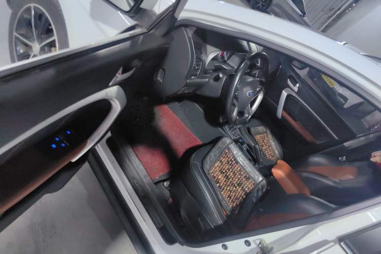 Used Geely Auto Emgrand 2015 Hatchback RS 1.5L Manual - Top Trim Level