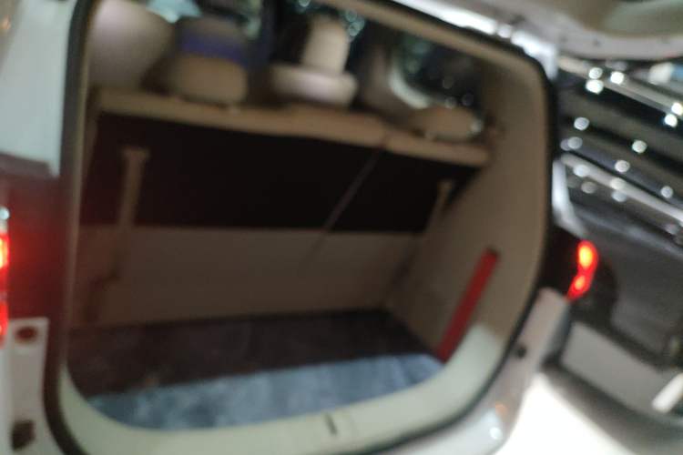 Used Buick GL8 2023 ES Lu Zun Comfort Model
