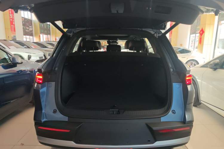 Used BYD Song Pro New Energy 2025 2nd Generation Intelligent Driving Version DM-i 75KM Overachiever Trim
