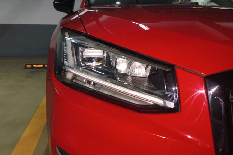 Used Audi Q2L 2018 35 TFSI Launch Exclusive Edition China V