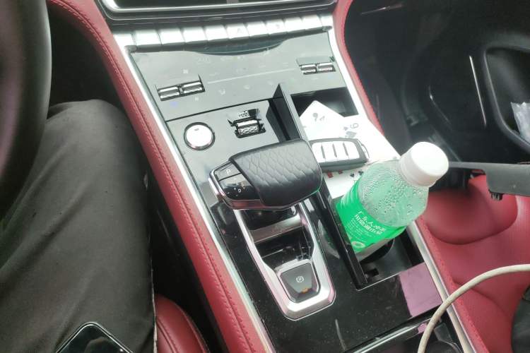 Used Changan CS85 COUPE 2019 1.5T DCT Dynamic Version China VI Standard