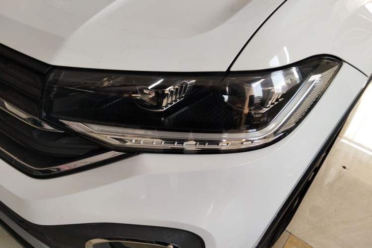 Used Volkswagen Tacqua 2020 1.5L Automatic Yue
