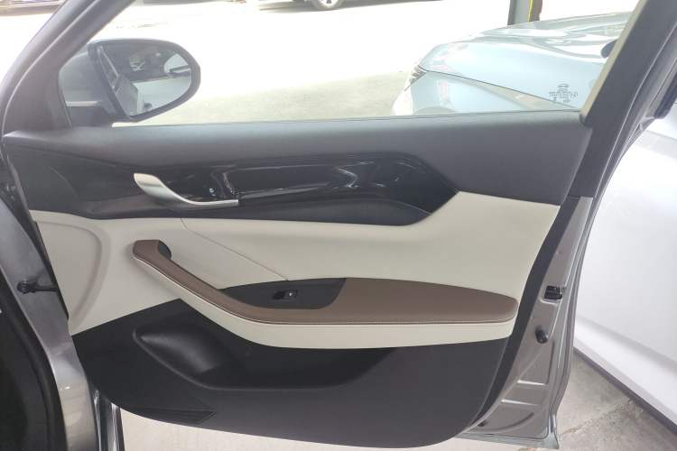 Used BYD Qin PLUS 2023 Champion Edition DM-i 55KM Leading Model