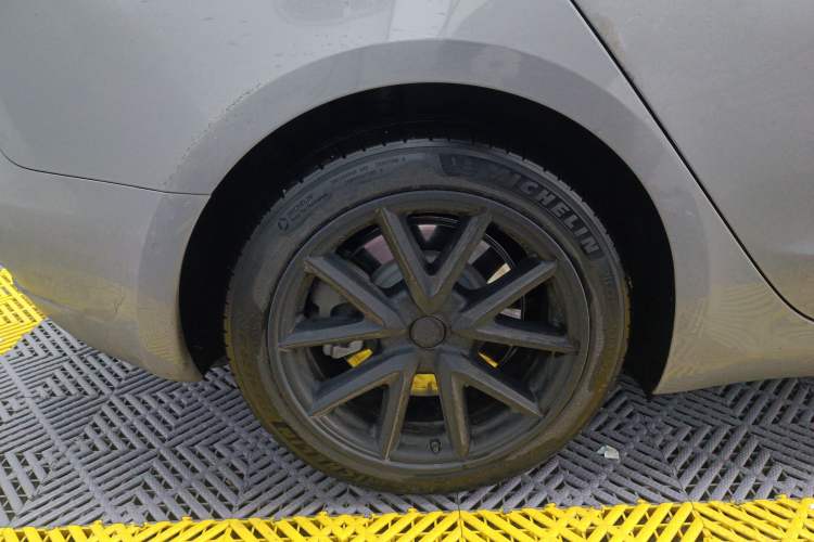 Used Tesla Model 3 2022 Rear-Wheel-Drive Version
