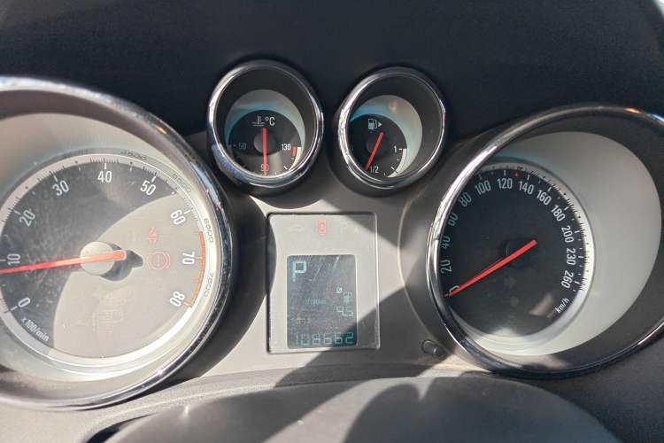 Used Buick GT 2014 XT 1.6L Automatic Fashion Edition
