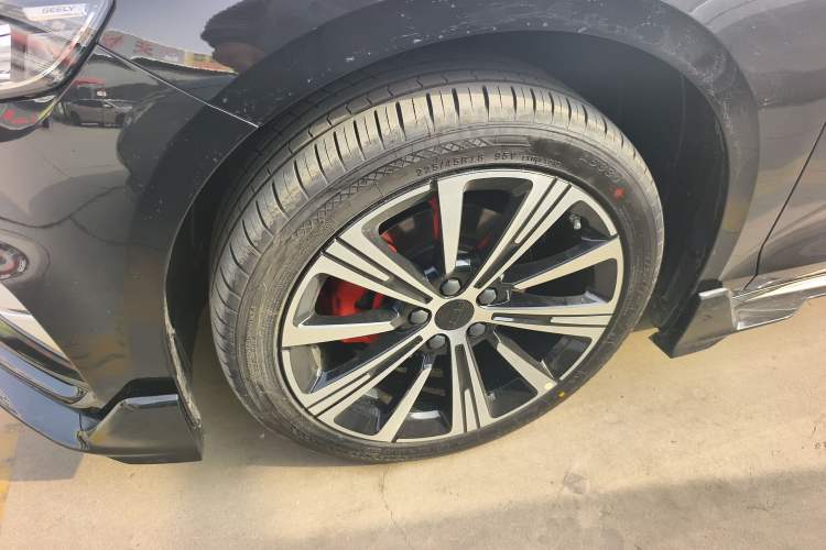 Used Geely Auto Preface 2025 Dongfang Yao 1.5TD Kunlun Edition