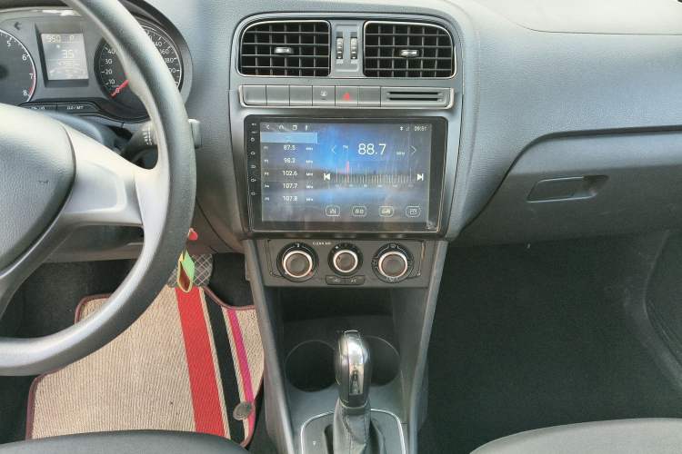 Used Volkswagen Polo 2016 1.4L Automatic Trendy Model
