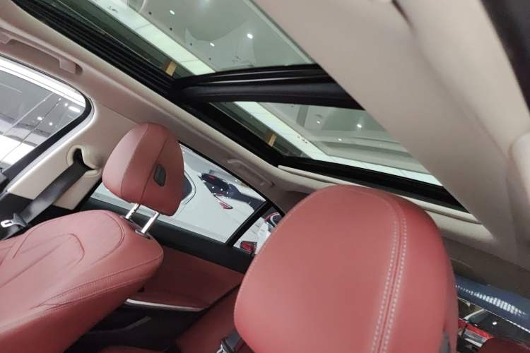 Used BMW i3 2025 eDrive 35 L