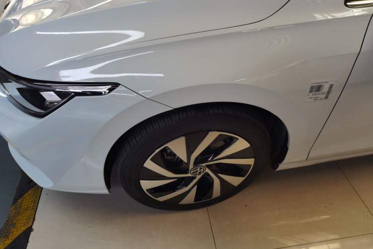 Used Volkswagen Golf 2025 300TSI Pro
