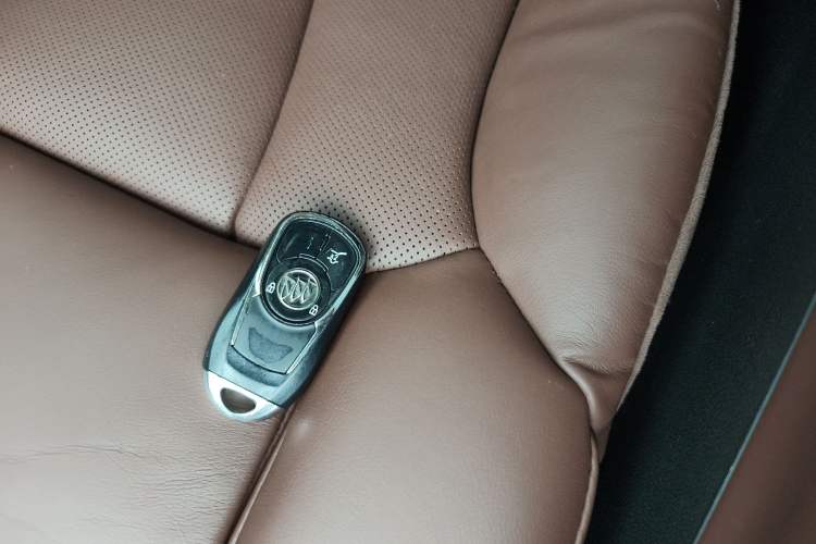 Used Buick Envision 2014 28T Four-Wheel Drive Luxury Model
