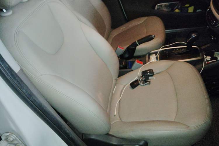 Used Chevrolet Lova RV 2016 1.5L Automatic Comfort Edition