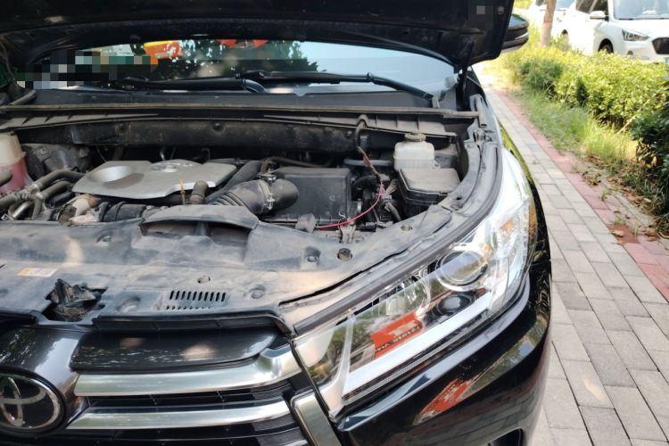 Used Toyota Highlander 2018 2.0T Four-Wheel Drive Prestige Version 7 Seats China VI Standard
