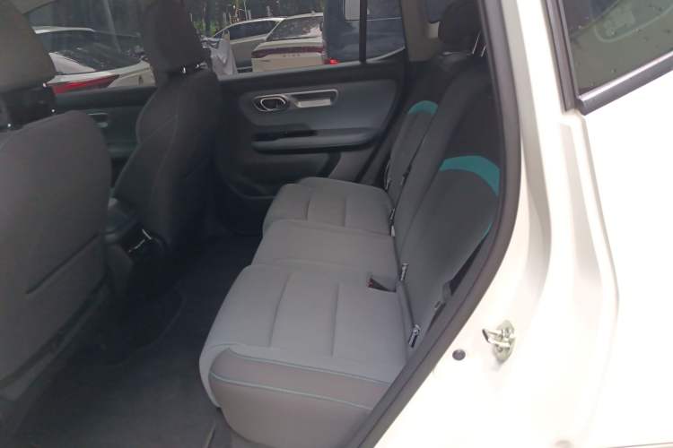 Used AION Y 2023 Plus 510 Enjoy Edition
