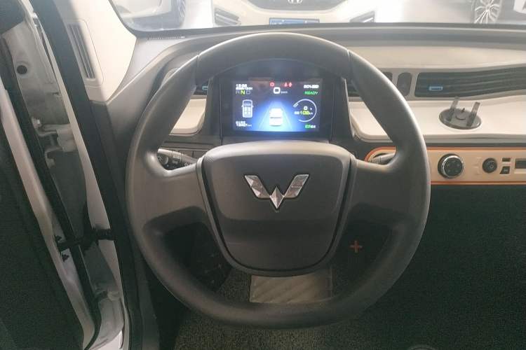 Used Wuling Hongguang MINIEV 2020 Freedom Version Lithium Iron Phosphate
