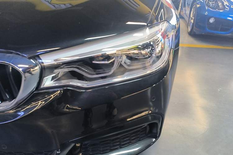 Used BMW 5 Series 2019 530Li Luxury Edition M Sport Package