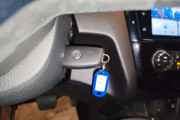 Used Nissan Qashqai 2021 2.0L CVT Smart Enjoyment Version
