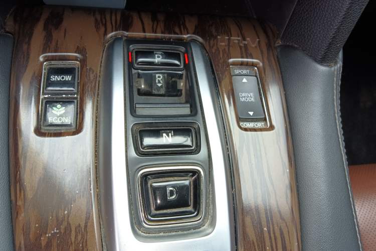 Used Honda UR-V 2017 370TURBO 2WD Prestige Edition China V