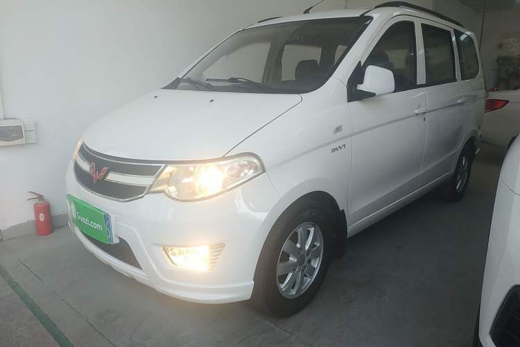 Used Wuling Hongguang 2015 1.5L S Basic Version China V Standard