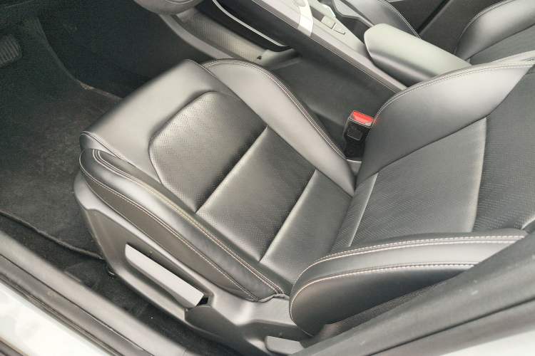 Used Geometry C 2022 Blueberry C400
