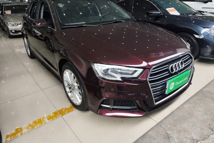 Used Audi A3 2017 Sportback 35 TFSI Fashion Model
