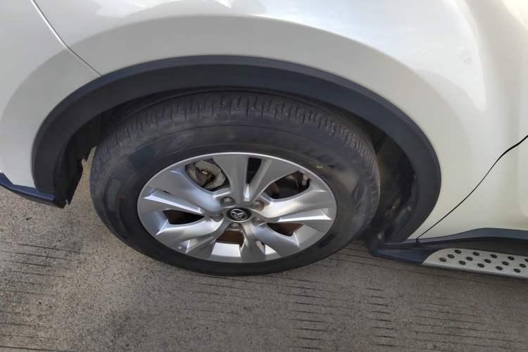 Used Toyota IZOA 2022 2.0L Yixing Version
