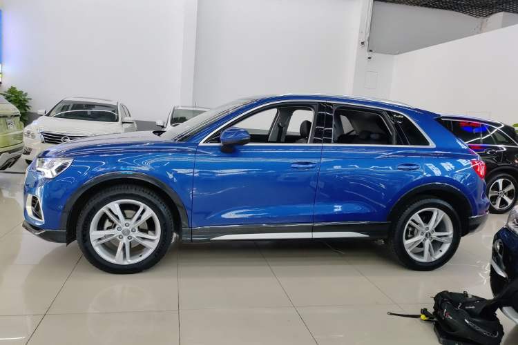 Used Audi Q3 2021 35 TFSI Fashionable and Elegant Model
