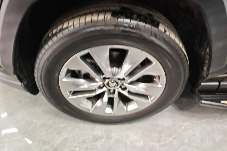 Used Toyota Wildlander 2020 2.0L CVT Two-Wheel Drive Luxury Edition