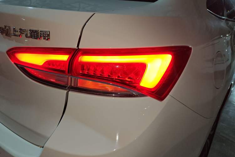 Used Buick GT 2019 18T Automatic Connected Elite Model China VI Standard
