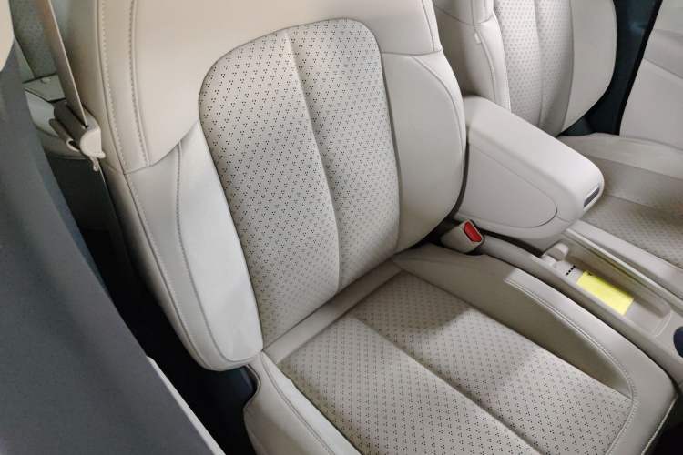 Used  firefly 2025 Illuminated Edition
