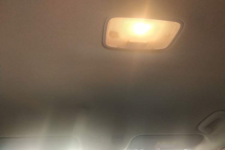 Used Hyundai Celesta 2018 1.6L Automatic GL Enjoyment Version China V Standard