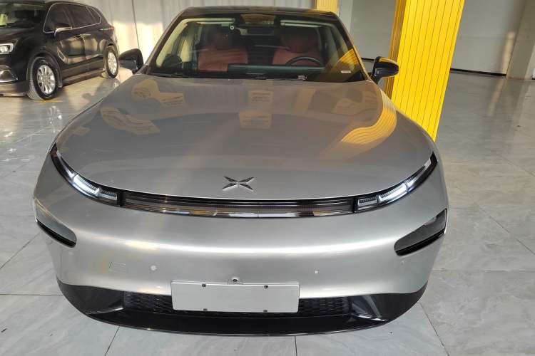 Used XPeng P7 2022 670E+
