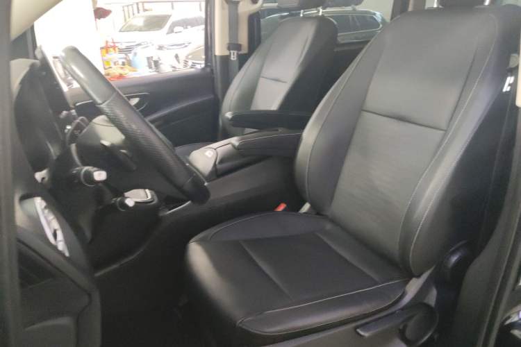 Used Mercedes-Benz Vito 2018 2.0T Business Version China V Emission Standard
