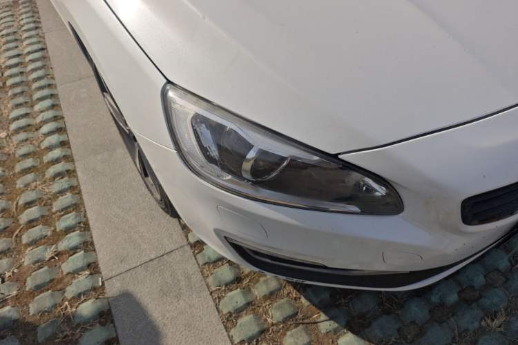 Used Volvo V60 2015 T5 Zhiya Edition