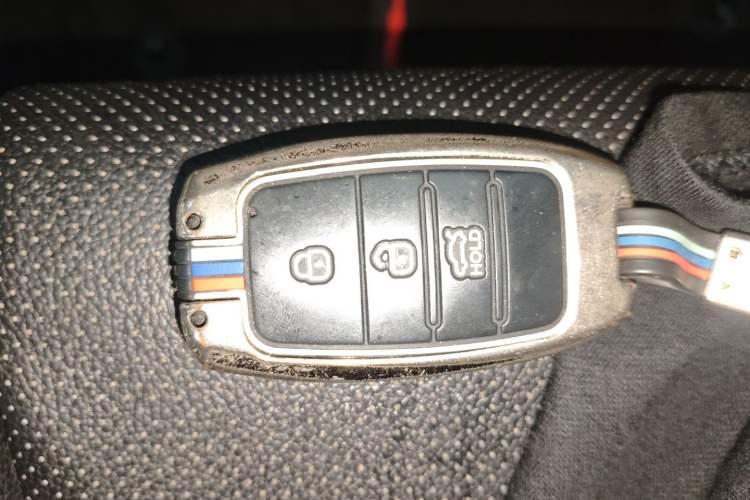 Used Kia K5 New Energy 2018 2.0L Smart Enjoyment Version
