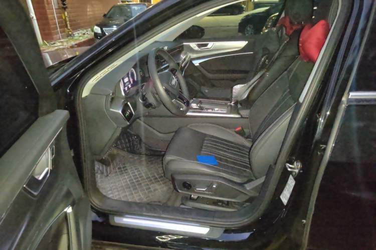 Used Audi A6L 2023 40 TFSI Luxury Prestige Edition