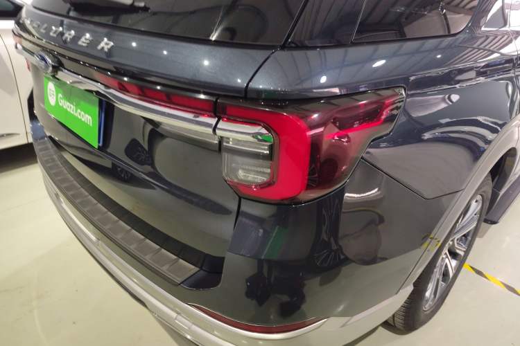 Used Ford Explorer 2023 EcoBoost 285 4x4 Trend Plus Edition 6 Seats
