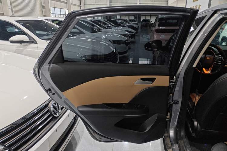 Used Chevrolet Monza 2021 320 Automatic Enjoyment Sunroof Edition
