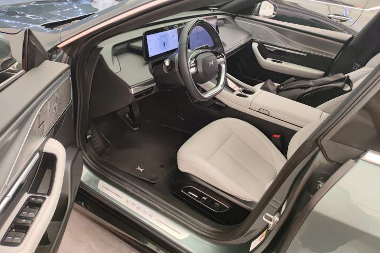 Used XPeng P7 2023 P7i 702 Pro
