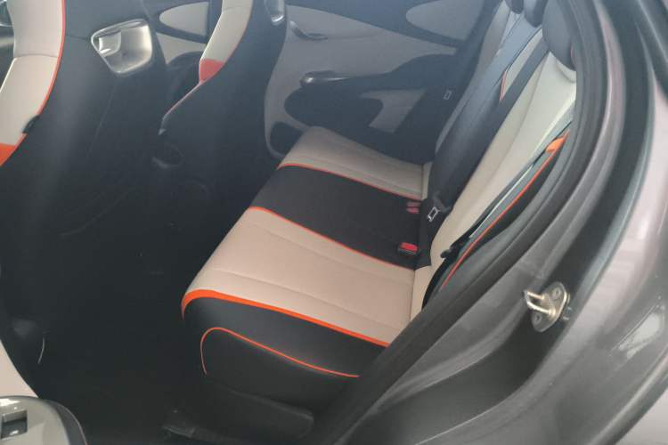 Used BYD Dolphin 2021 405 km Fashion Edition
