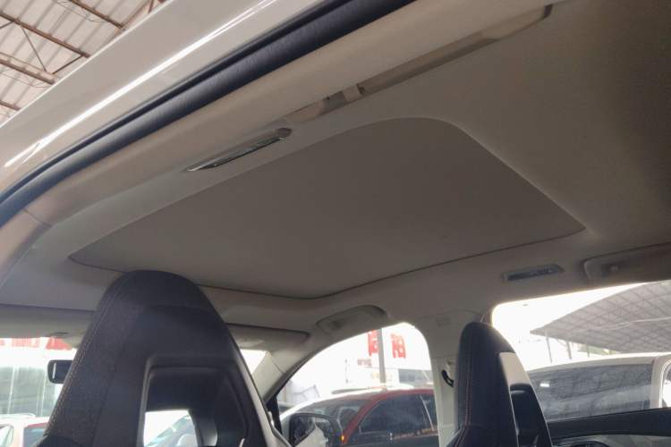 Used Lynk & Co 06 EM-P 2023 1.5T Remix PHEV Pro
