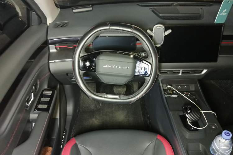 Used JETOUR Dashing 2023 1.5T DCT Starlight Shine Pro Edition