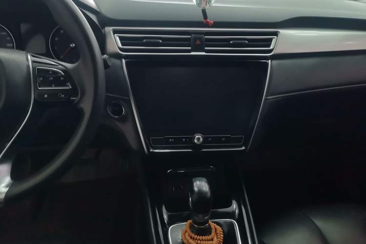 Used Roewe i5 2019 1.5L Automatic 4G Connected Langhao Edition