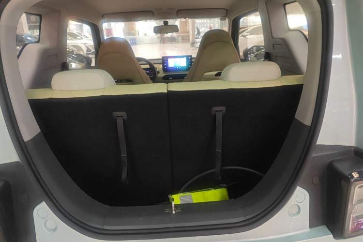 Used  Panda 2023 Panda Mini 120km Super Cute Bear
