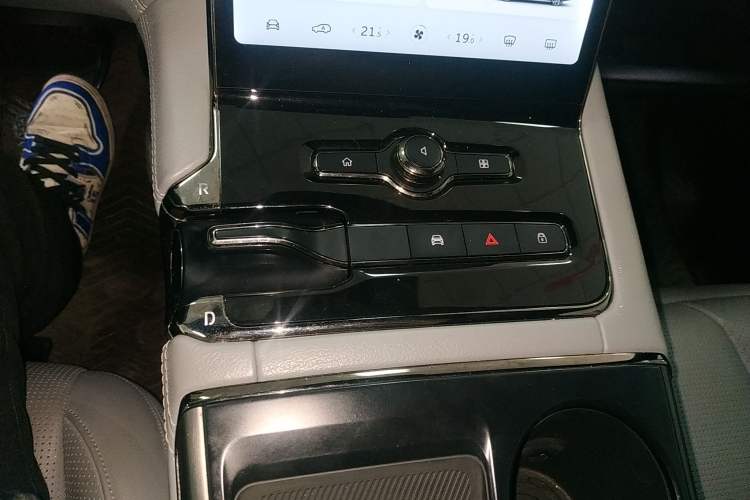 Used Nio ES8 2020 580 km Range 7-Seater Version
