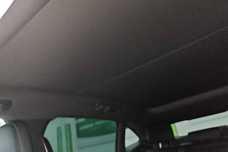 Used Zeekr 7X 2025 100kWh Long-Range All-Wheel Drive Intelligent Driving Version
